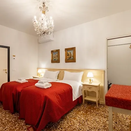 Ca' Luisa Hotel Venice Exterior photo