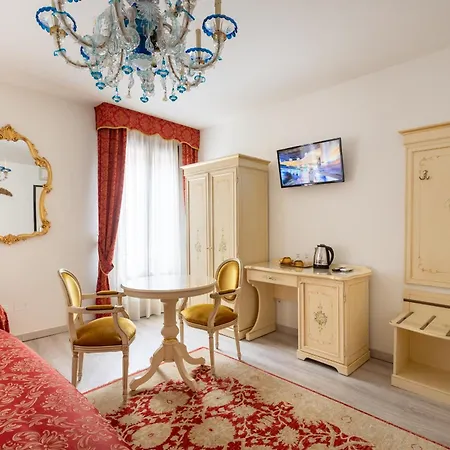 Ca' Luisa Hotel Venice Exterior photo