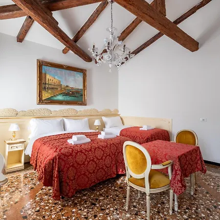 Ca' Luisa Hotel Venice Exterior photo